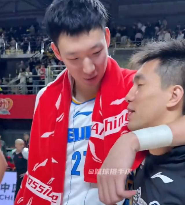 的高压逼抢